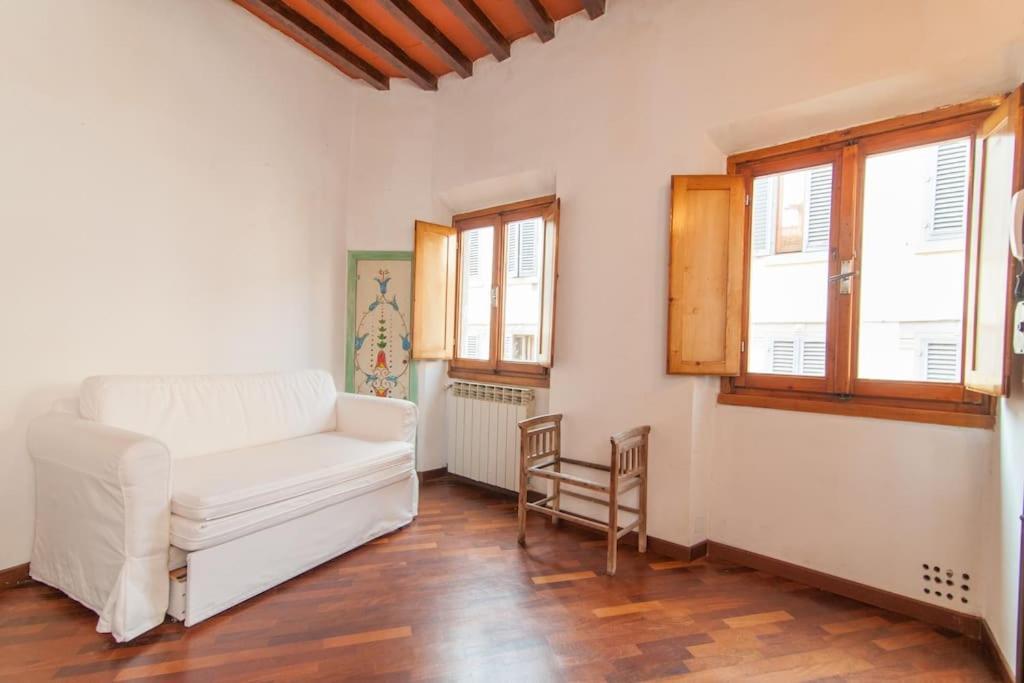 Romantic Apt In San Frediano Florencia Exterior foto