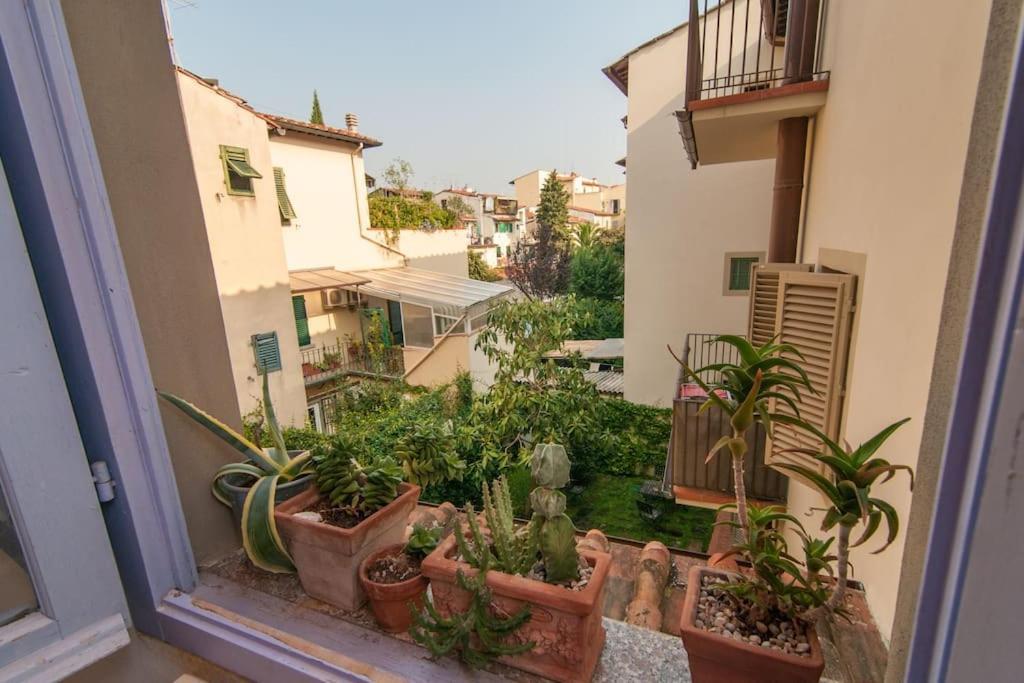Romantic Apt In San Frediano Florencia Exterior foto
